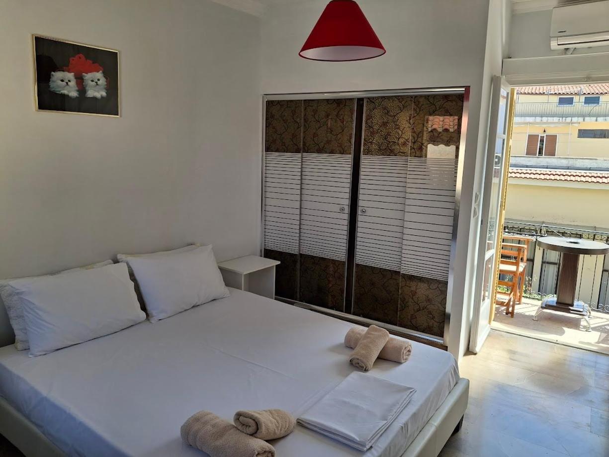 Nafpaktos Apartment And Studios In Port Zimmer foto